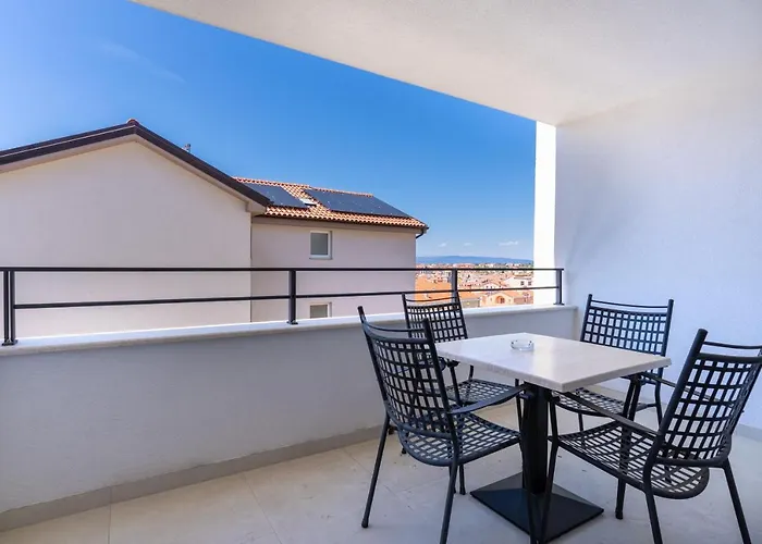 Island Deluxe * Cres