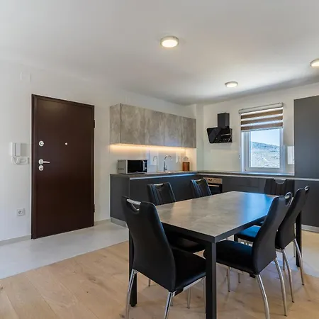 Island Deluxe Apartmán Cres